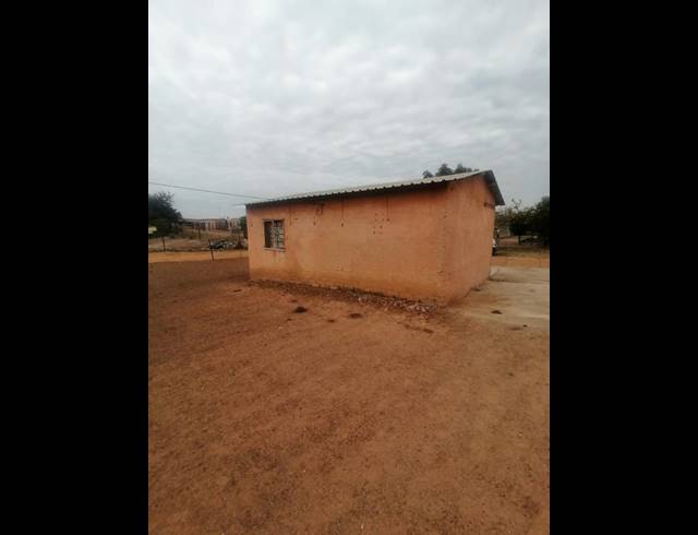 1 BEDROOM HOUSE FOR SALE IN RAMOTSE